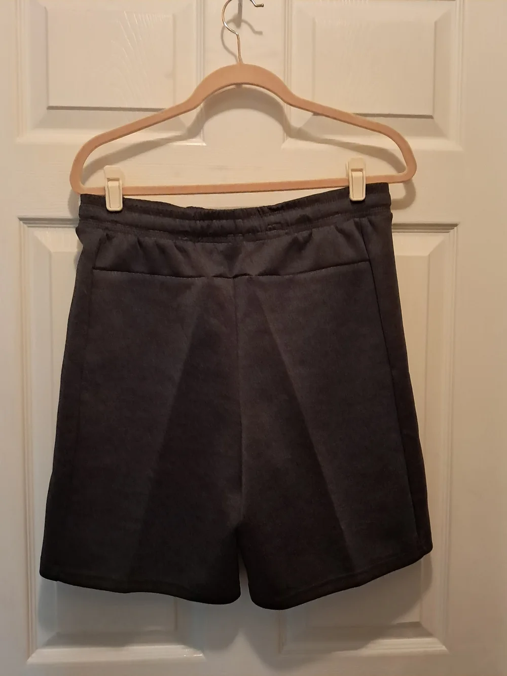 Russell Men's Charcoal Drawstring Lounge Shorts Size‎ Medium 32-34